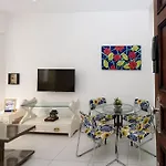 2Qtos A 5Min Da Praia Do Leblon | Jl134/204